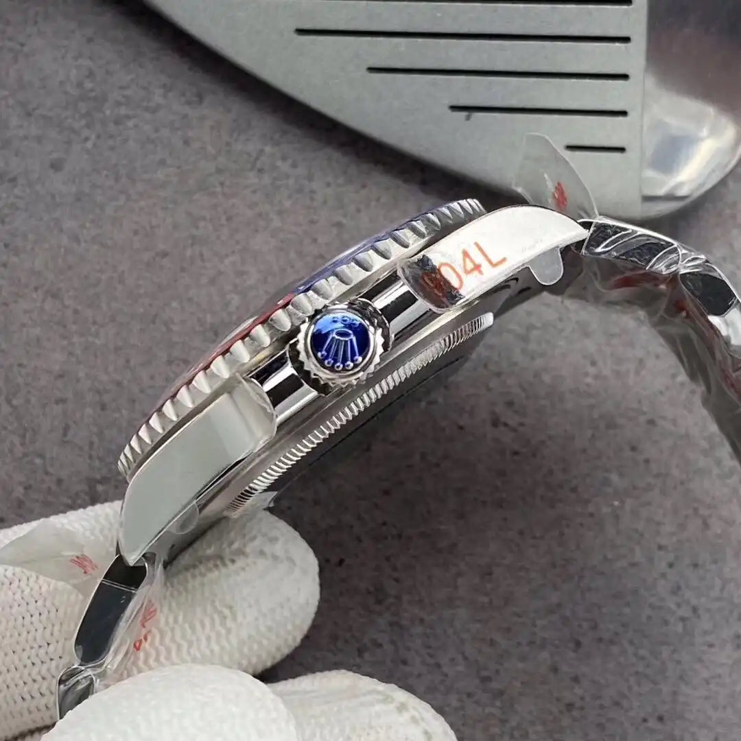 Rolex GMT-Master II 40mm 126710BLRO "Pepsi" Oyster