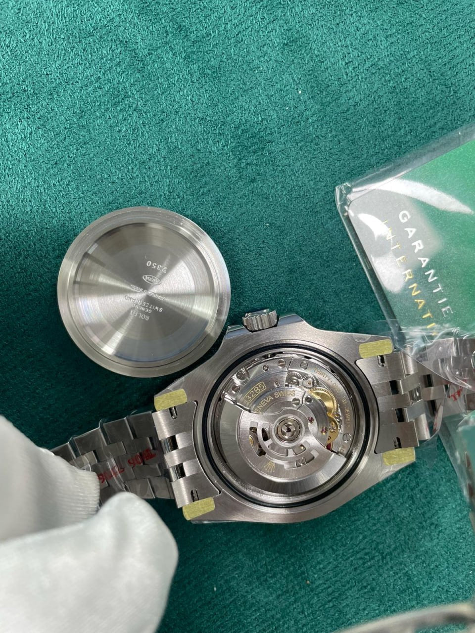 Rolex GMT-Master II 40mm 126710BLRO "Pepsi" Jubilee