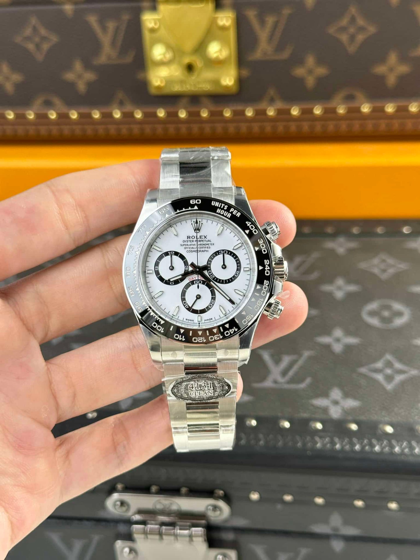 Rolex Daytona "Panda" 40 mm White Dial 126500LN